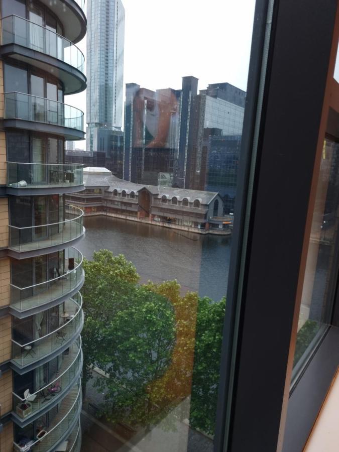 Luxury Waterside Apartment Canary Wharf London Eksteriør bilde